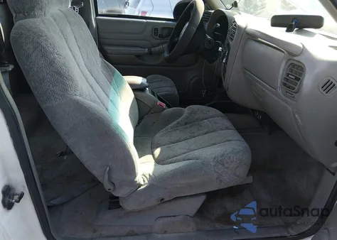 2000 GMC Sonoma Sls из США, поврежденный, VIN 1GTCS19W3Y8192113